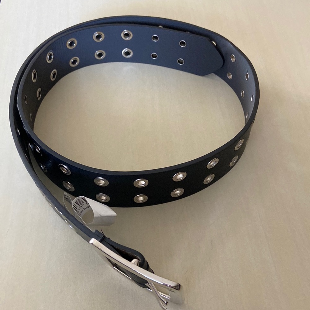 wild fable black grommet belt